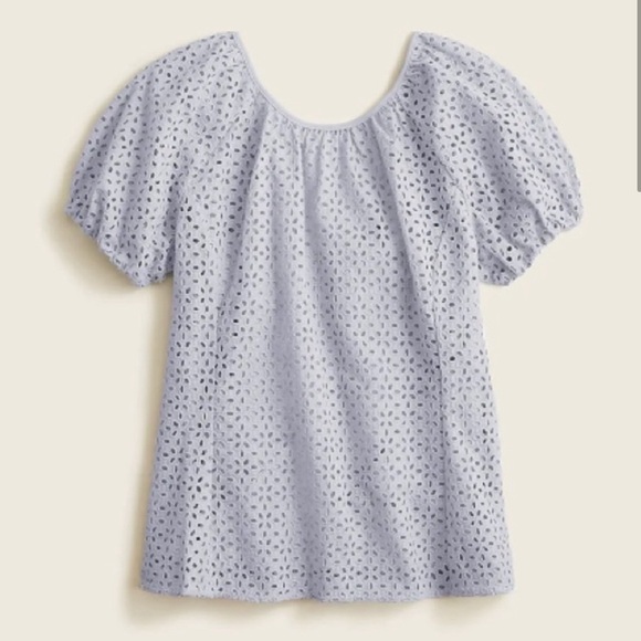 NWT J.Crew eyelet top in a super pretty lavender w/ removable camisole. Size 6. - Picture 2 of 7